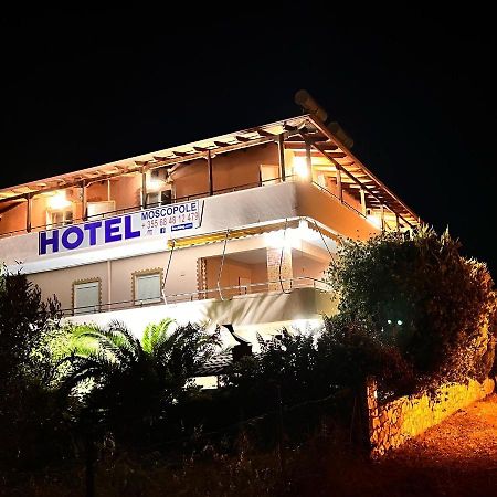 Hotel Moscopole Ksamil Esterno foto