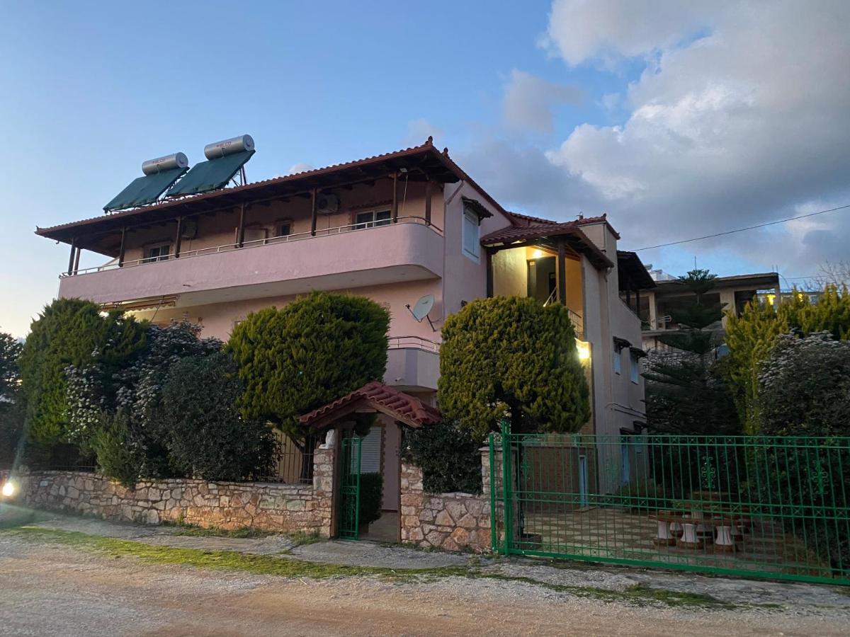 Hotel Moscopole Ksamil Esterno foto