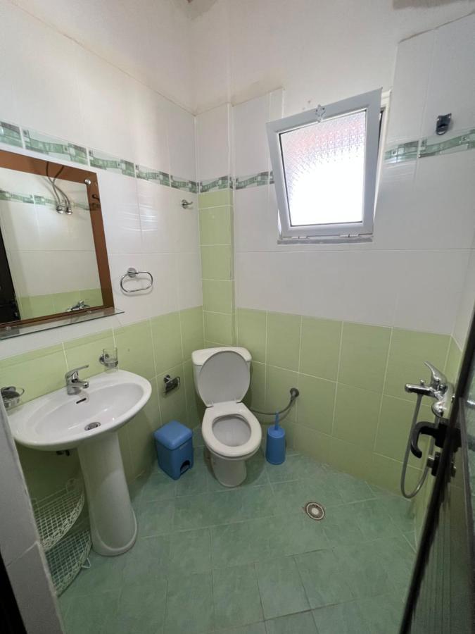 Hotel Moscopole Ksamil Esterno foto