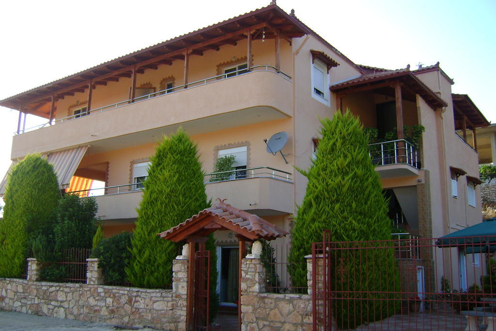 Hotel Moscopole Ksamil Esterno foto