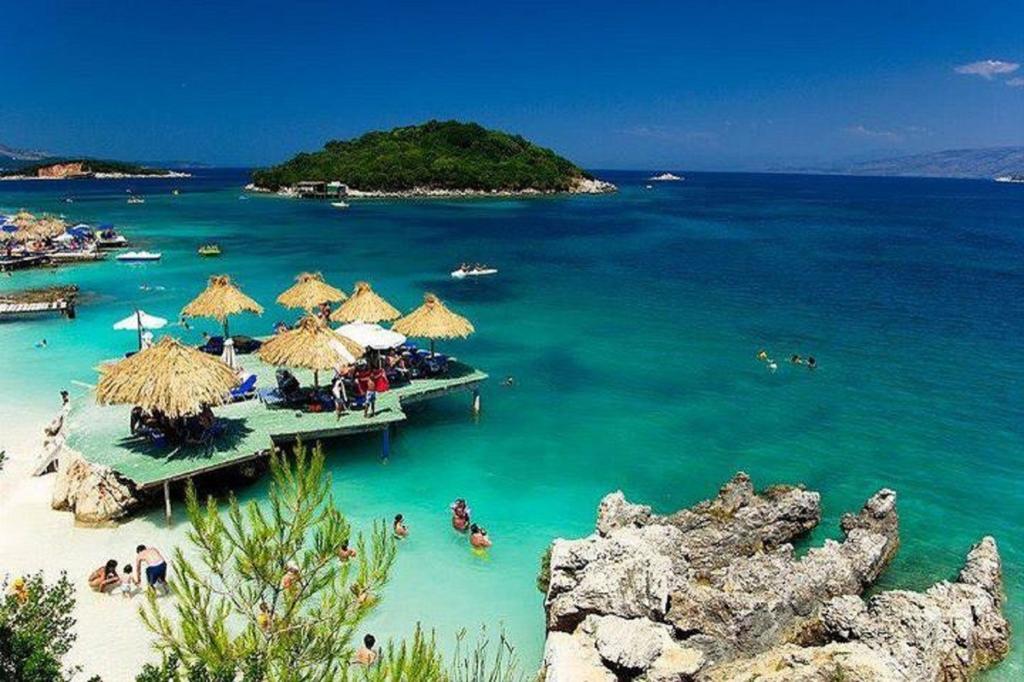 Hotel Moscopole Ksamil Esterno foto